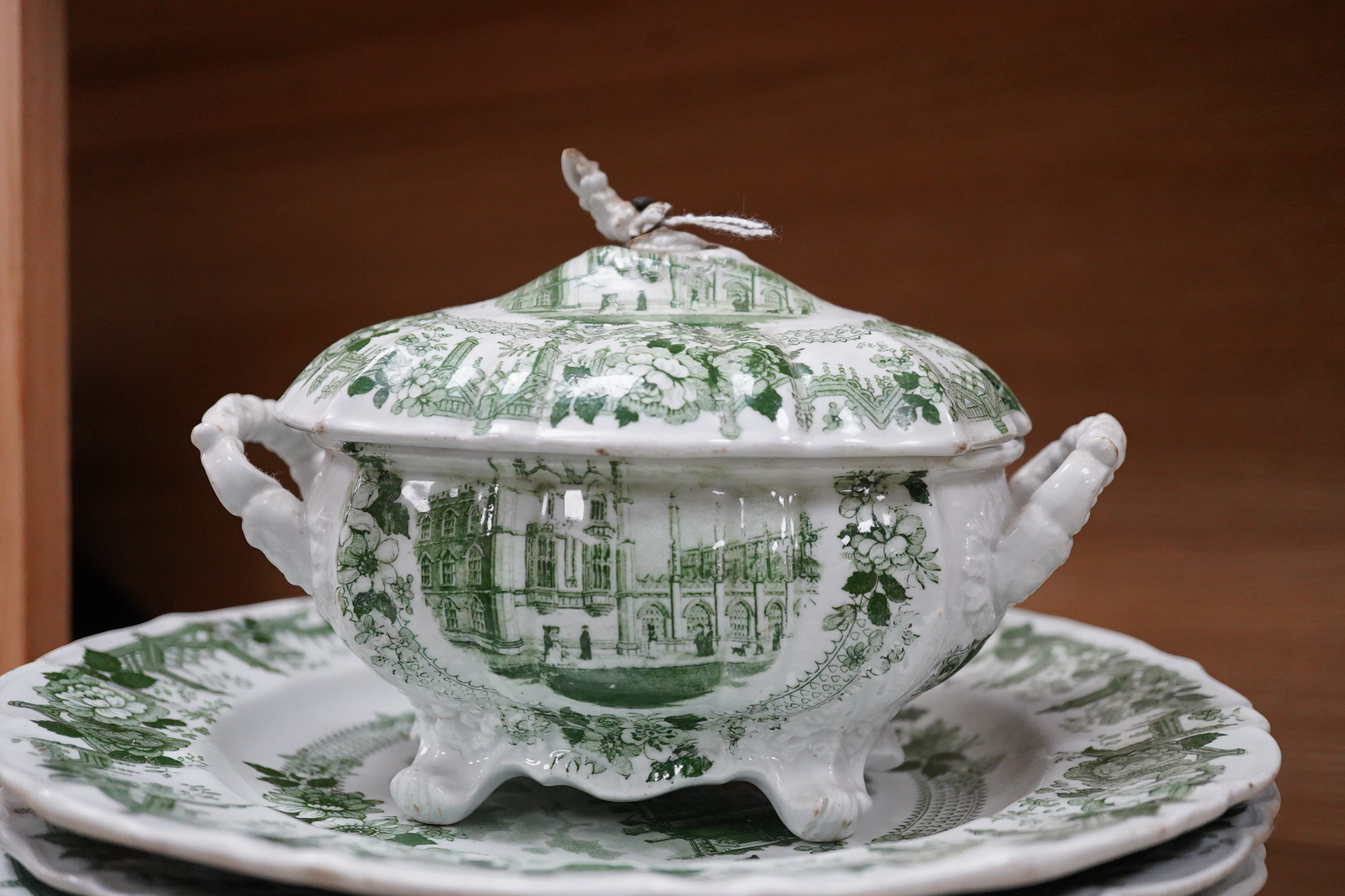 A Mason’s ironstone Cambridge colleges green printed part dinner service, c.1830-40 (11)., Oval plater 43cm wide.